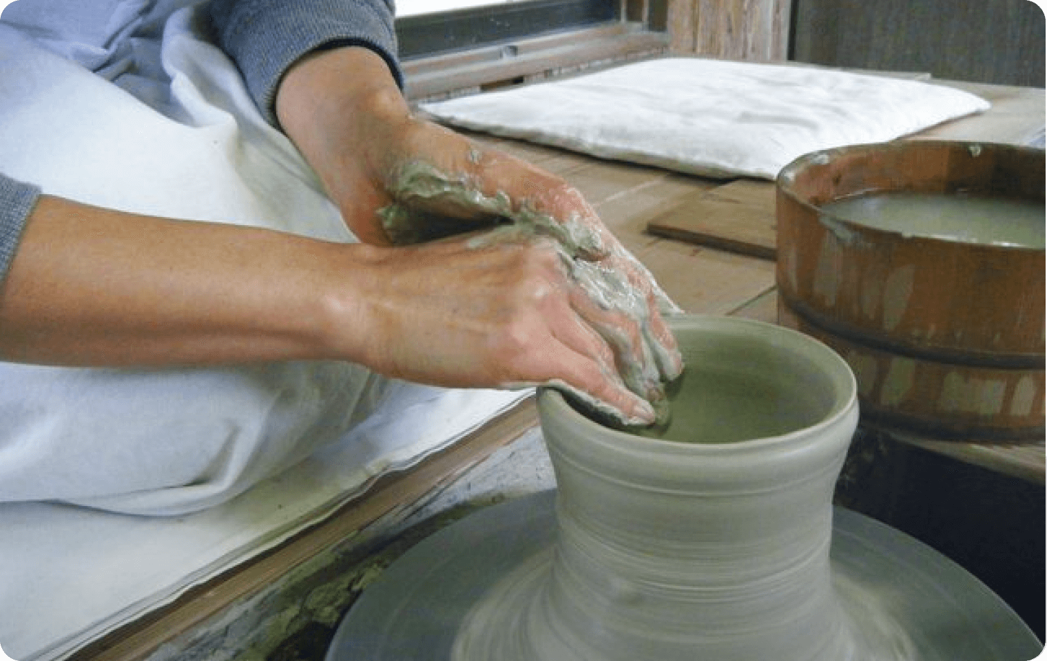 桃山時代から続く陶芸のまちで日本文化を感じる美濃焼づくりのイメージ画像